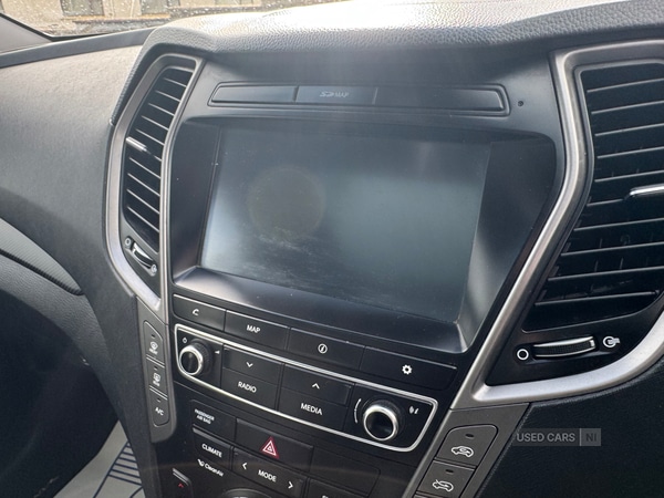 Used Hyundai Santa Fe 2017 for sale - 78116842: Photo 11