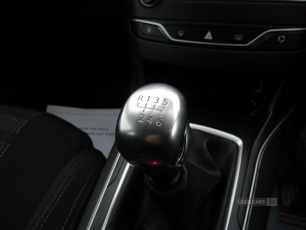 Used Peugeot 308 2017 for sale - 76139185: Photo 13