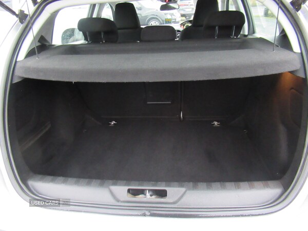 Used Peugeot 308 2017 for sale - 76139185: Photo 6