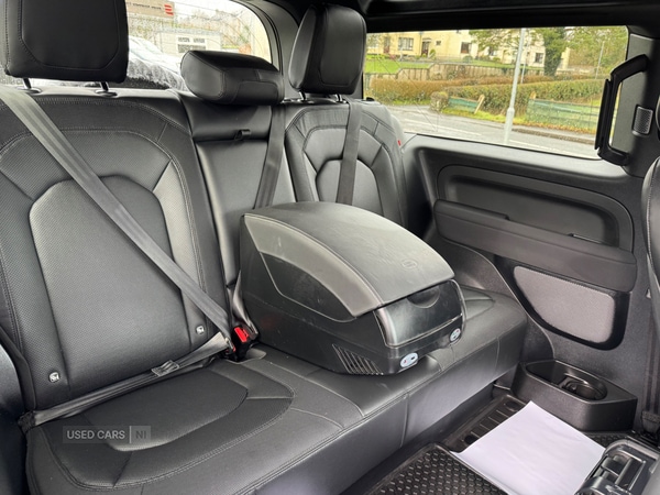 Used Land Rover Defender 2023 for sale - 77560300: Photo 10