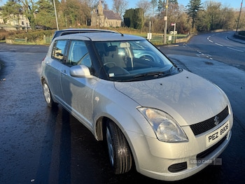 Used Suzuki Swift 2007 for sale - 76927353: Photo