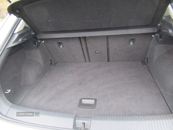 Used Volkswagen T-Roc 2018 for sale - 76315443: Photo 8