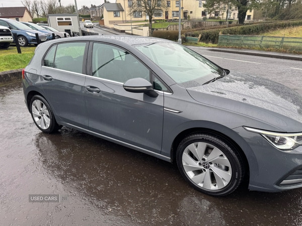 Used Volkswagen Golf 2021 for sale - 77457025: Photo 2