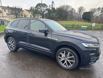2019 - 3.0 V6 TDI 4Motion R-Line 5dr Tip Auto