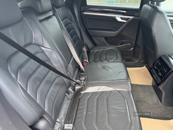 Used Volkswagen Touareg 2019 for sale - 76802960: Photo 8