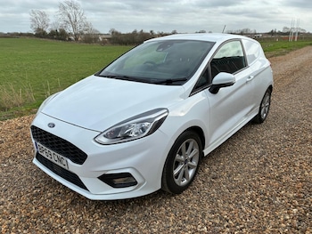 Used Ford Fiesta 2020 for sale - 78352896: Photo