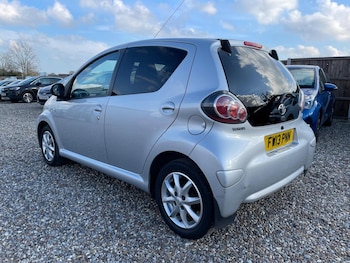 Used Toyota AYGO 2013 for sale - 77807237: Photo