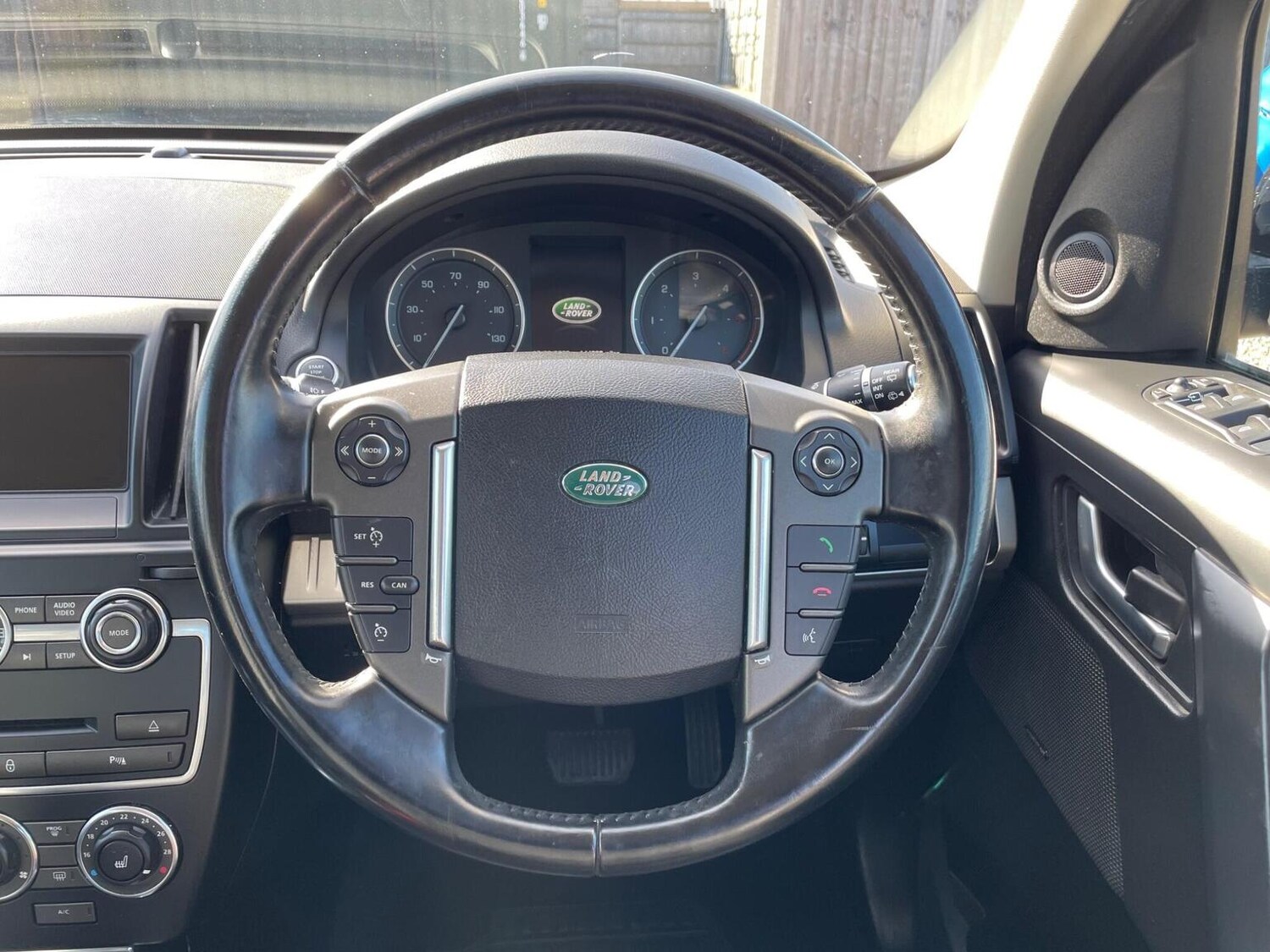 Used Land Rover Freelander 2 2013 for sale - 77921387: Photo 21