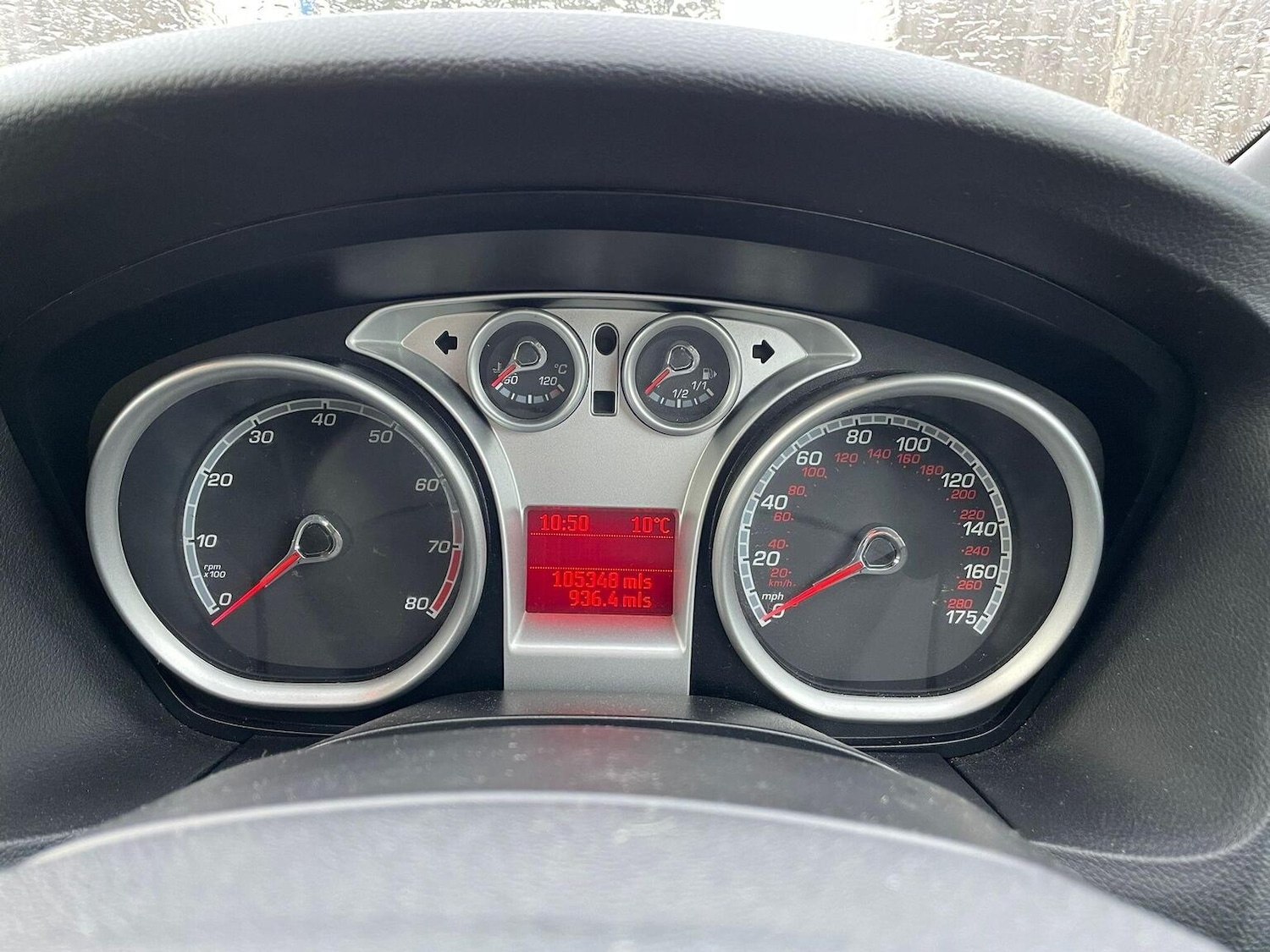 Used Ford Focus 2010 for sale - 76751772: Photo 20