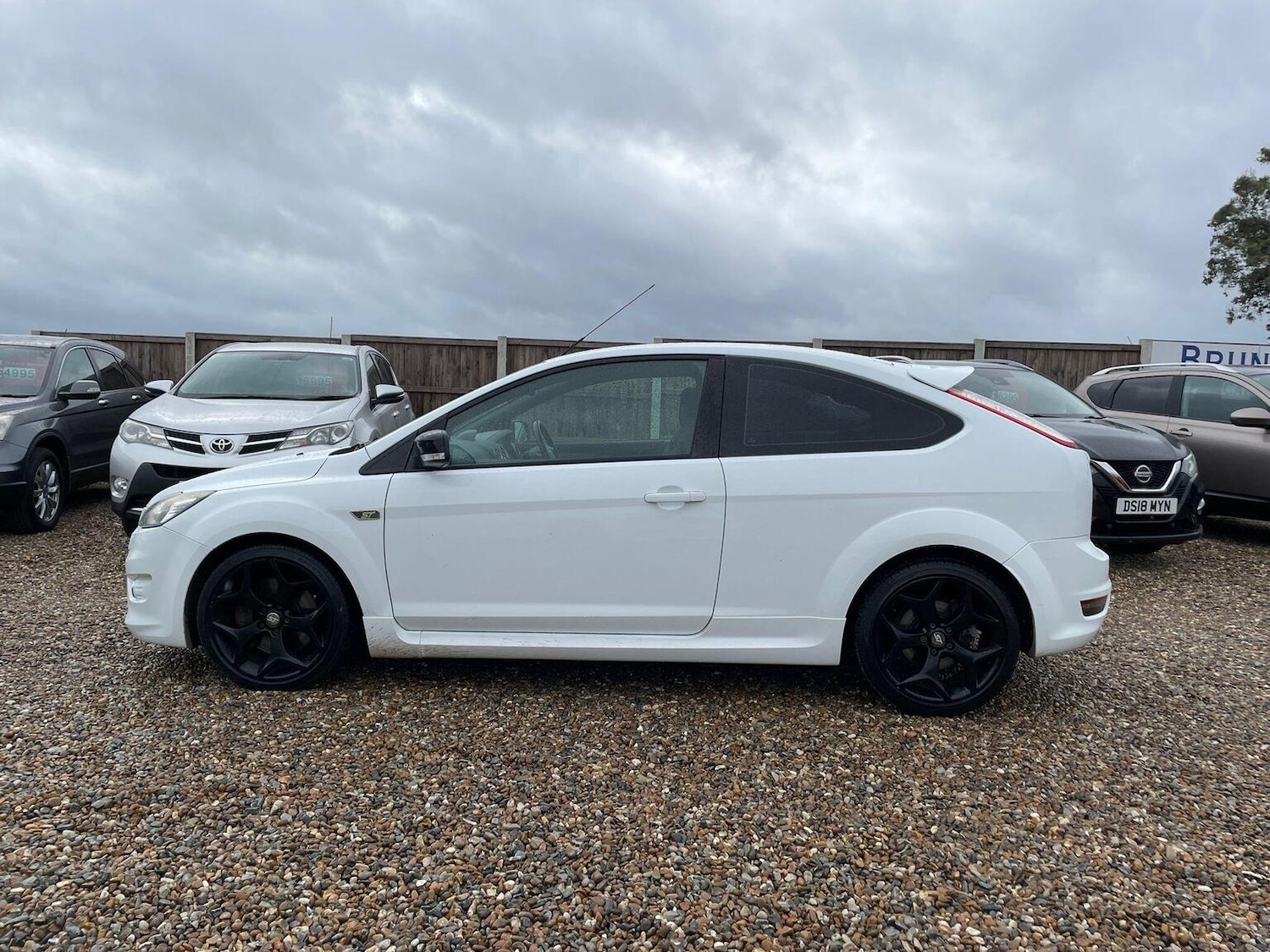 Used Ford Focus 2010 for sale - 76751772: Photo 4