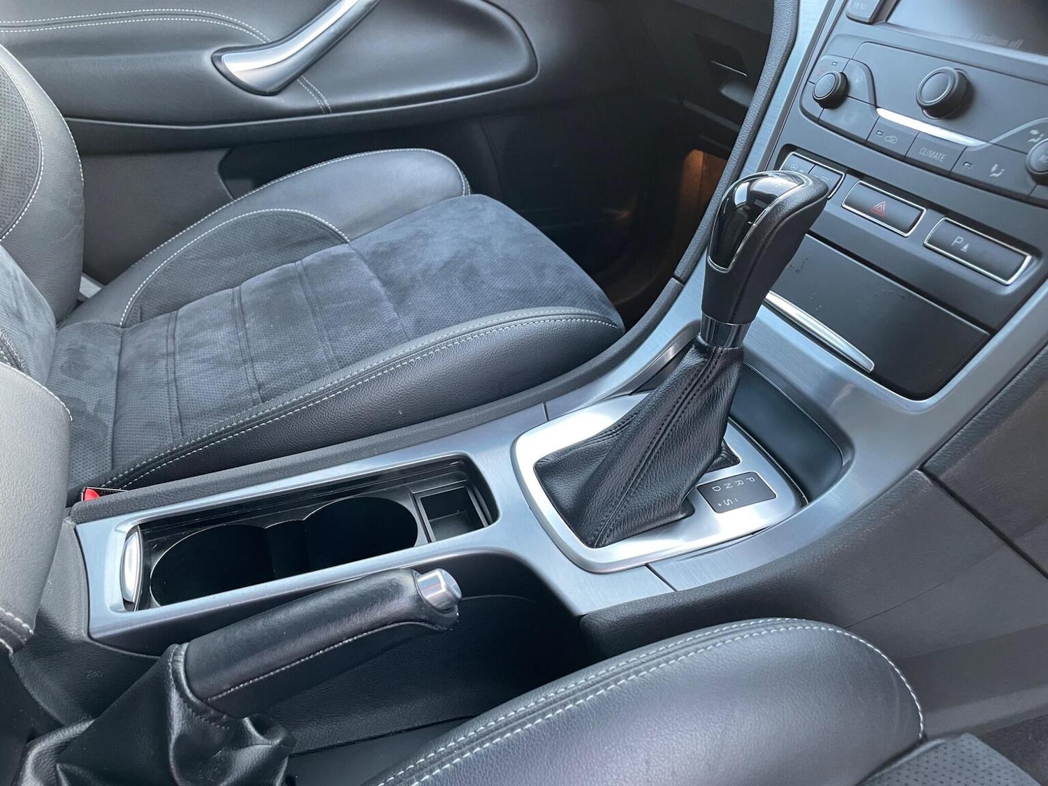 Used Ford Mondeo 2014 for sale - 77742886: Photo 23