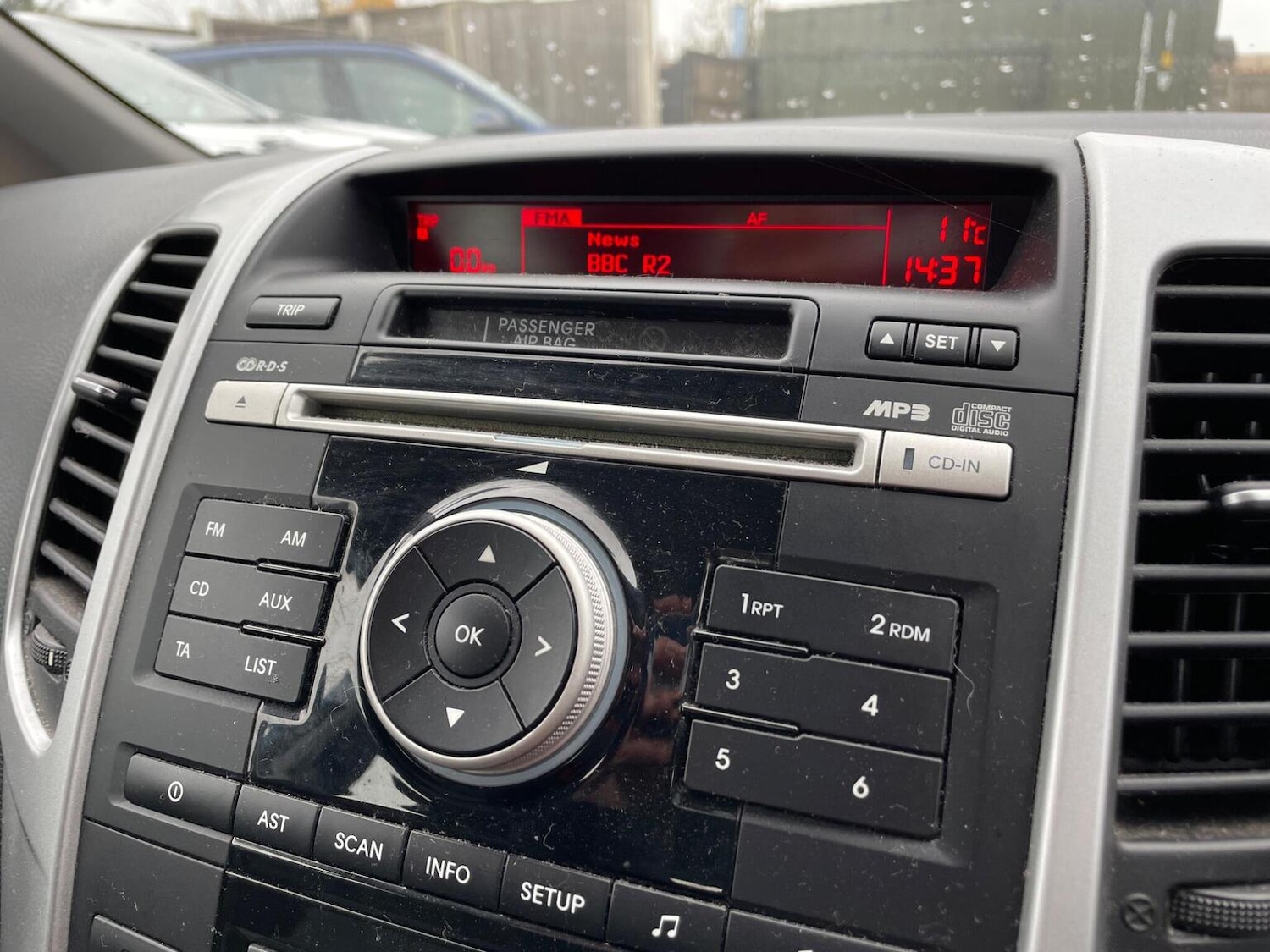 Used Kia Venga 2010 for sale - 76793416: Photo 10