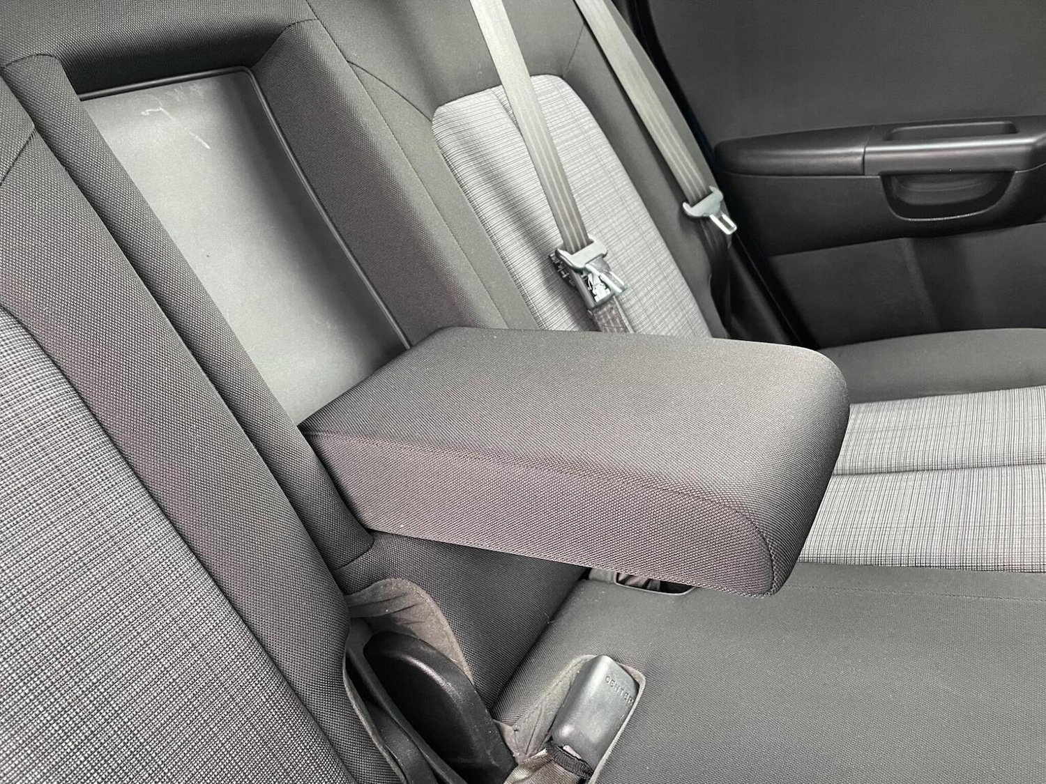 Used Kia Venga 2010 for sale - 76793416: Photo 24