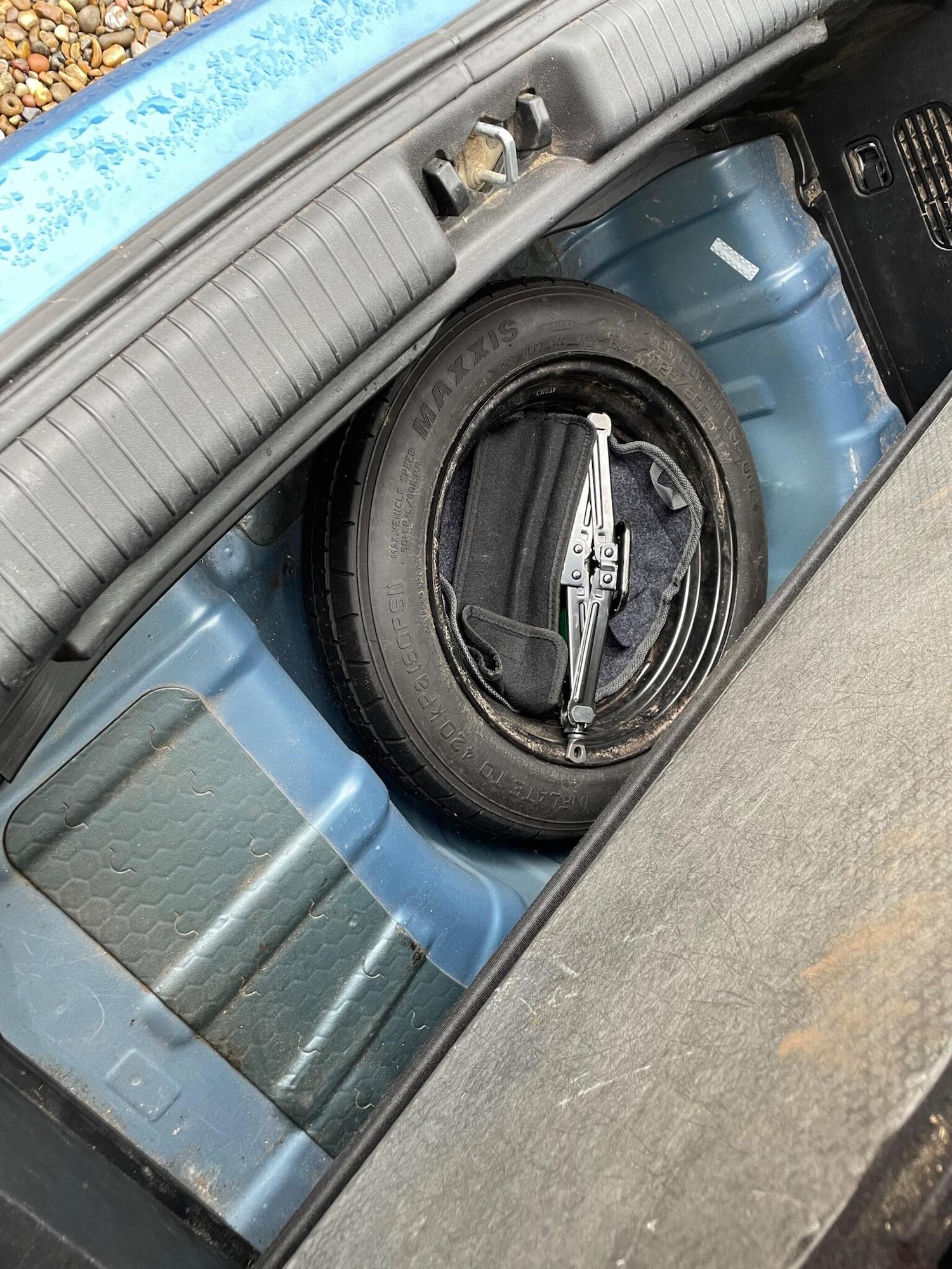 Used Kia Venga 2010 for sale - 76793416: Photo 26