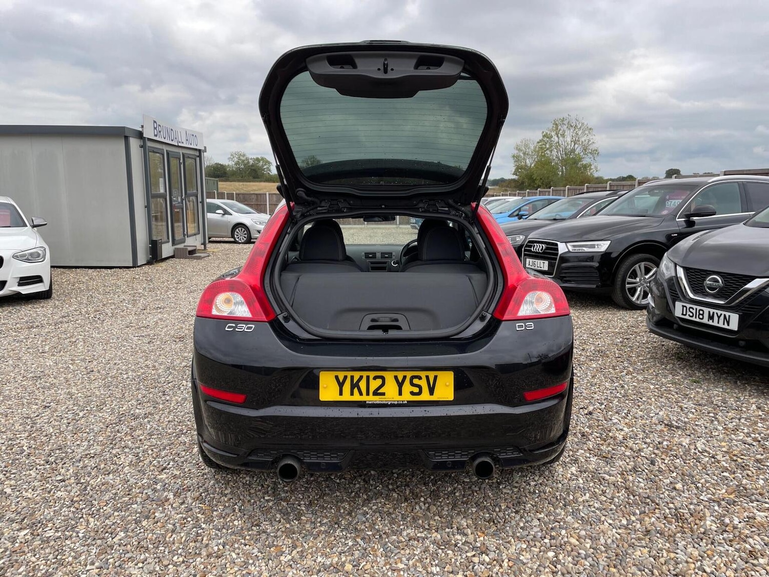 Used Volvo C30 2012 for sale - 76088717: Photo 6
