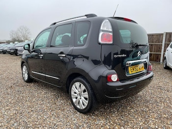 Used Citroen C3 Picasso 2010 for sale - 77342607: Photo