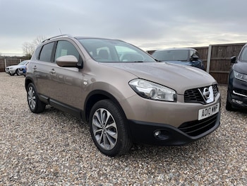 Nissan - Qashqai