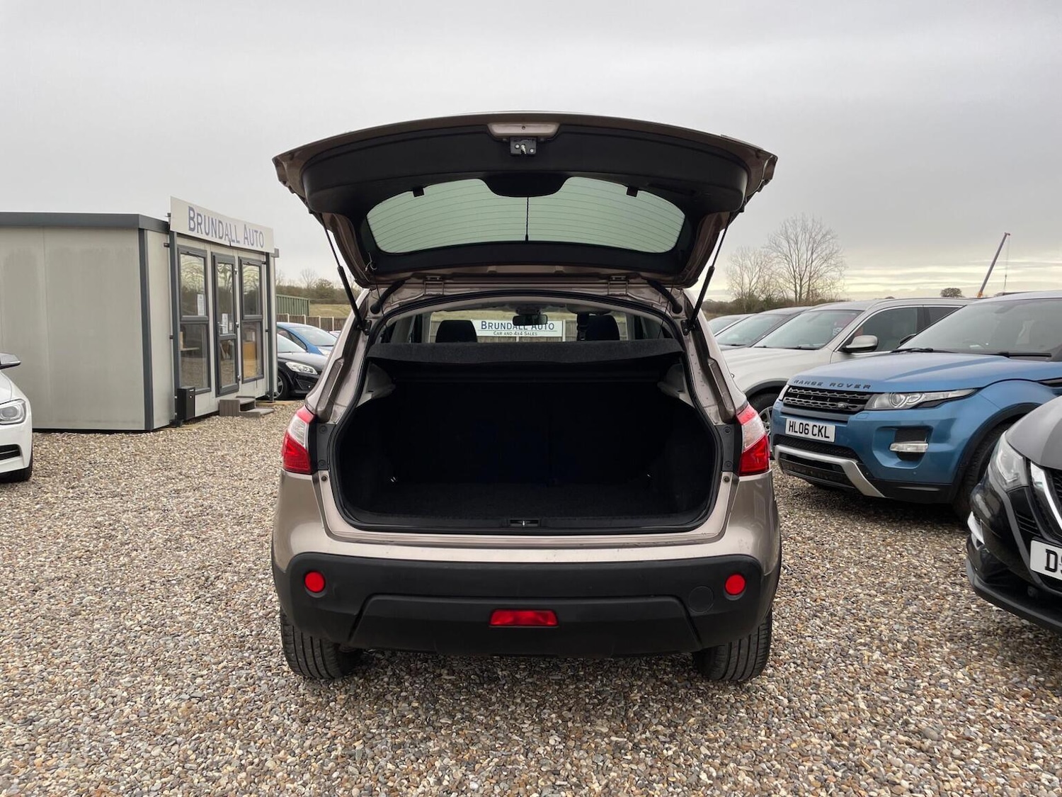 Used Nissan Qashqai 2010 for sale - 76605934: Photo 26