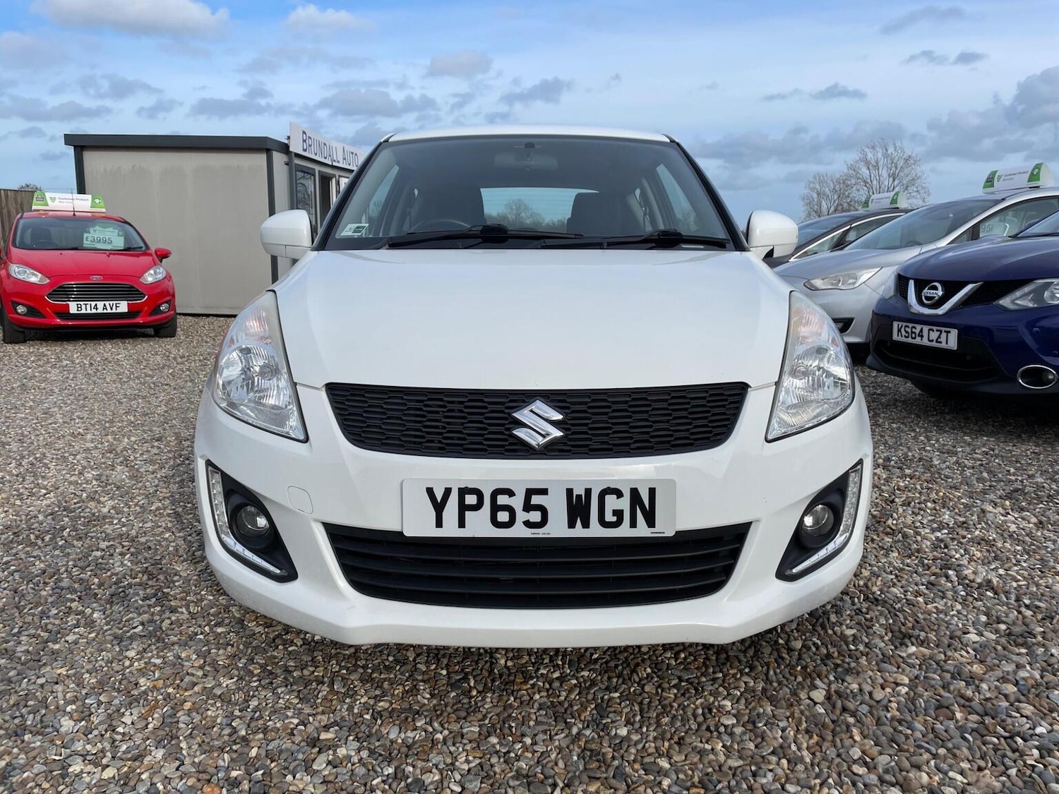 Used Suzuki Swift 2015 for sale - 77881036: Photo 3