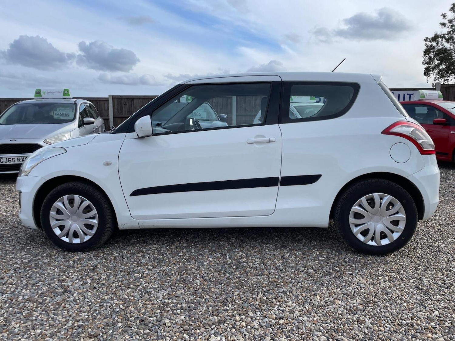 Used Suzuki Swift 2015 for sale - 77881036: Photo 6