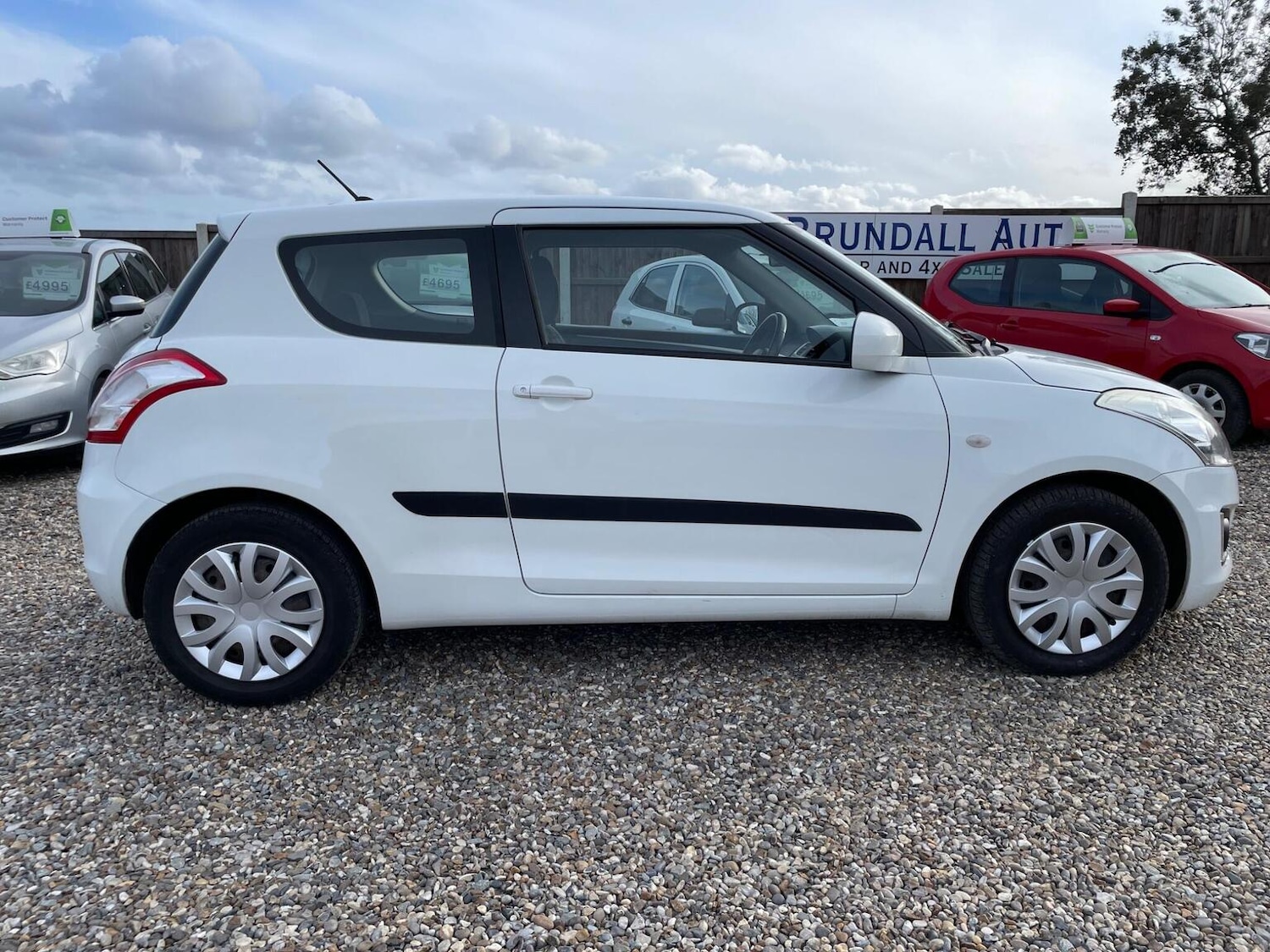 Used Suzuki Swift 2015 for sale - 77881036: Photo 7