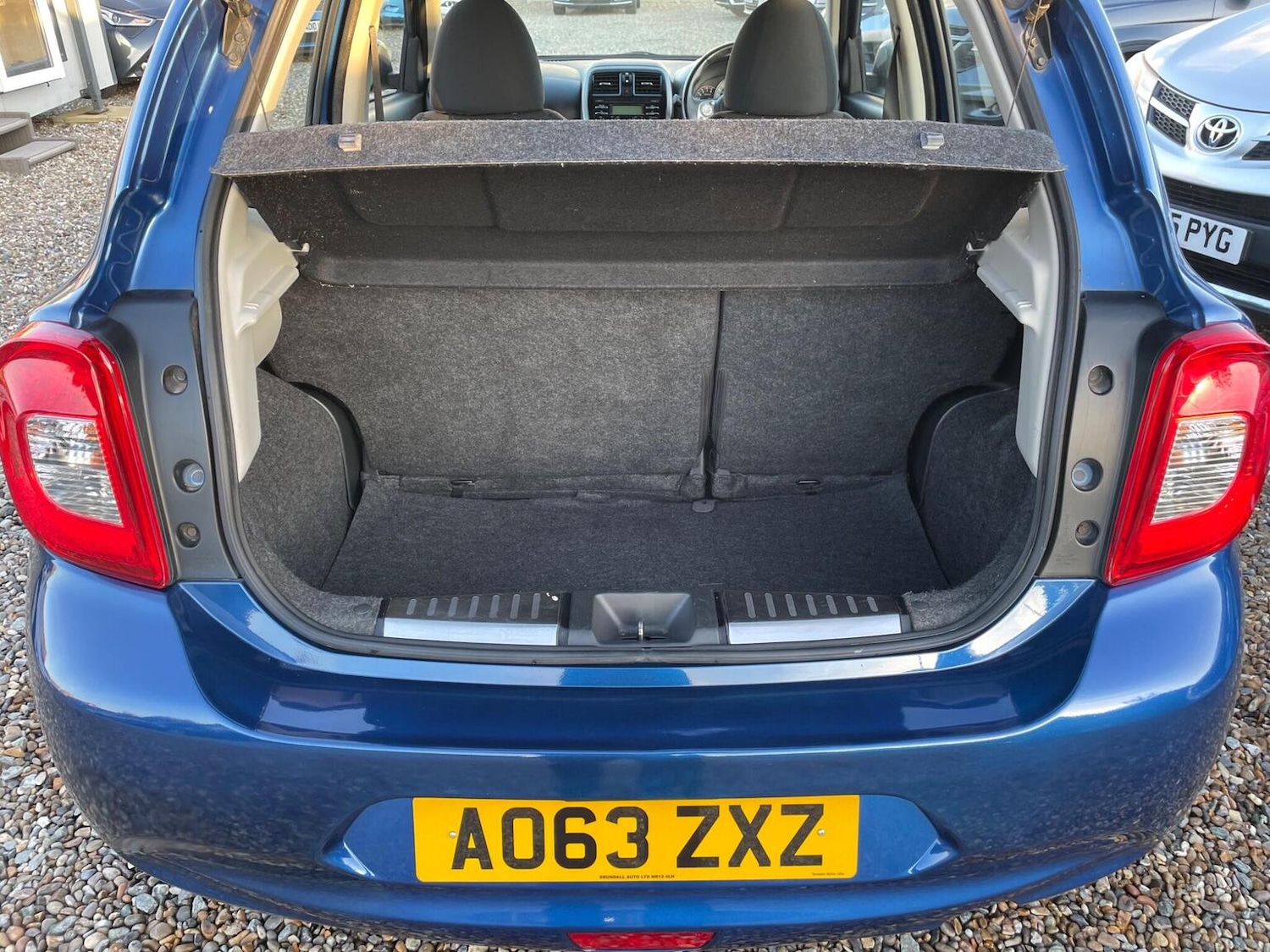 Used Nissan Micra 2014 for sale - 76643327: Photo 24