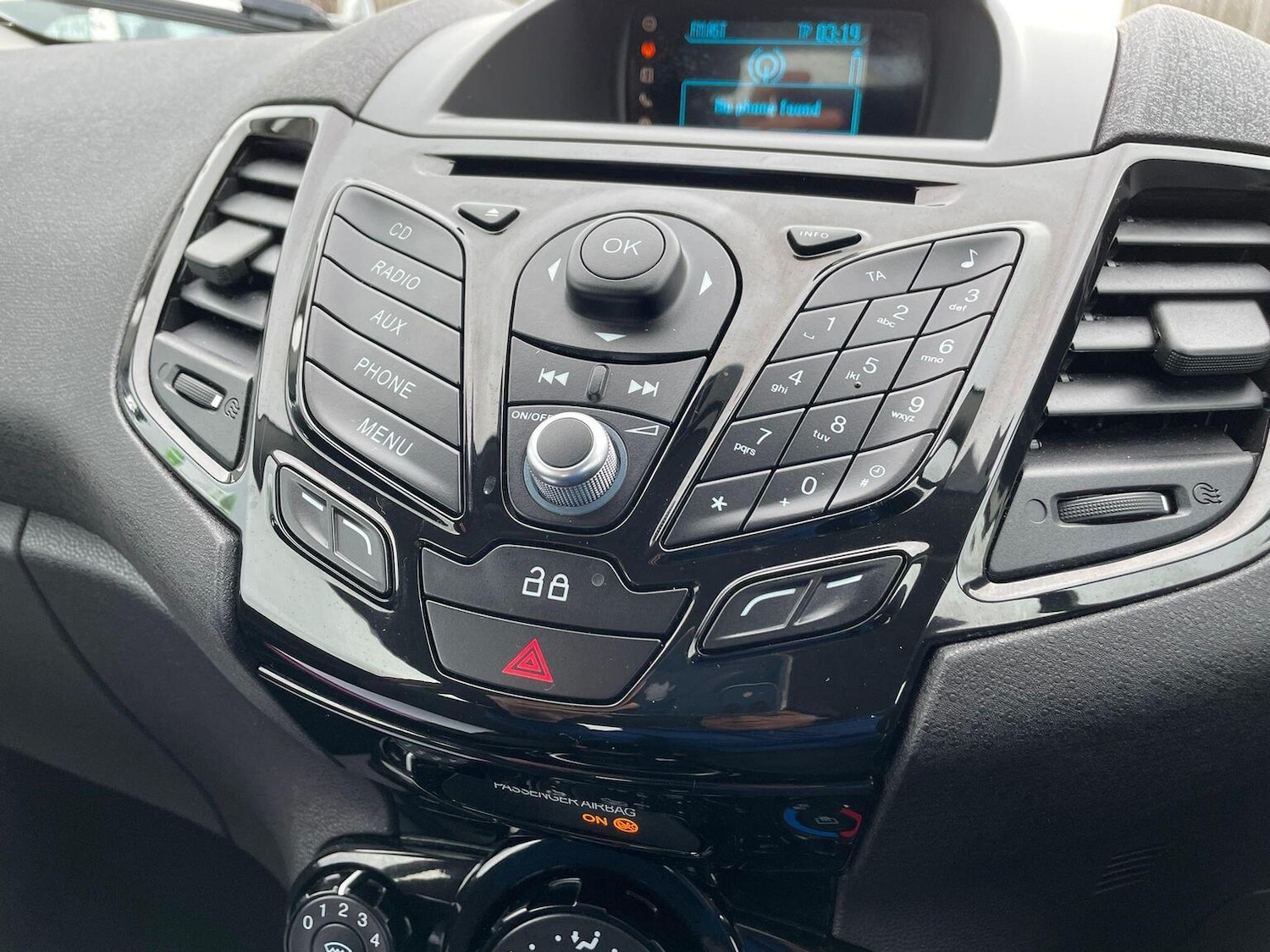 Used Ford Fiesta 2014 for sale - 77562552: Photo 19