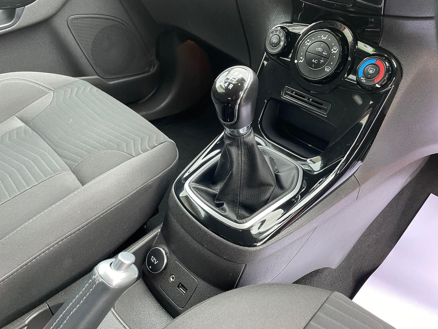 Used Ford Fiesta 2014 for sale - 77562552: Photo 8