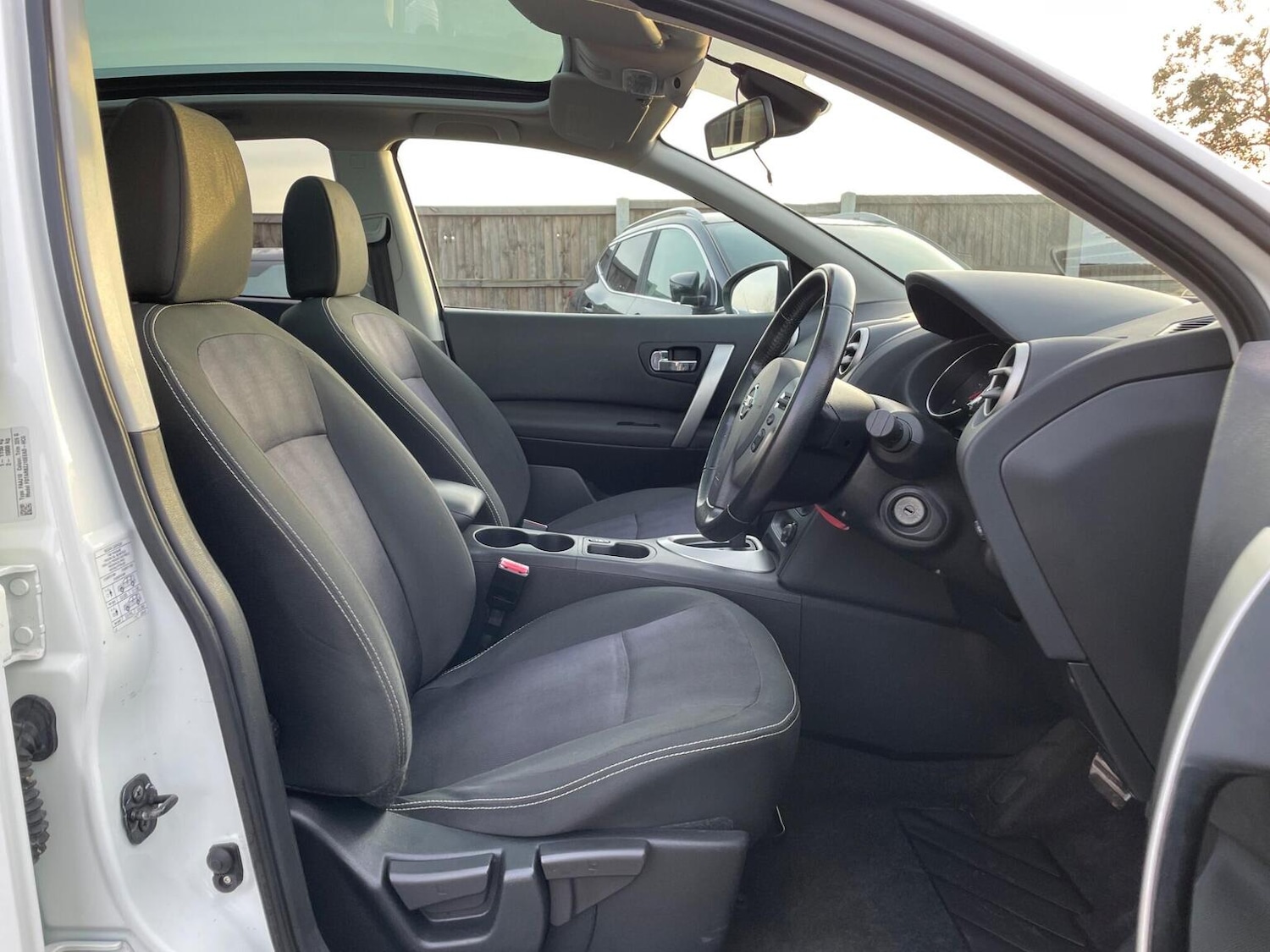 Used Nissan Qashqai 2012 for sale - 77049280: Photo 11