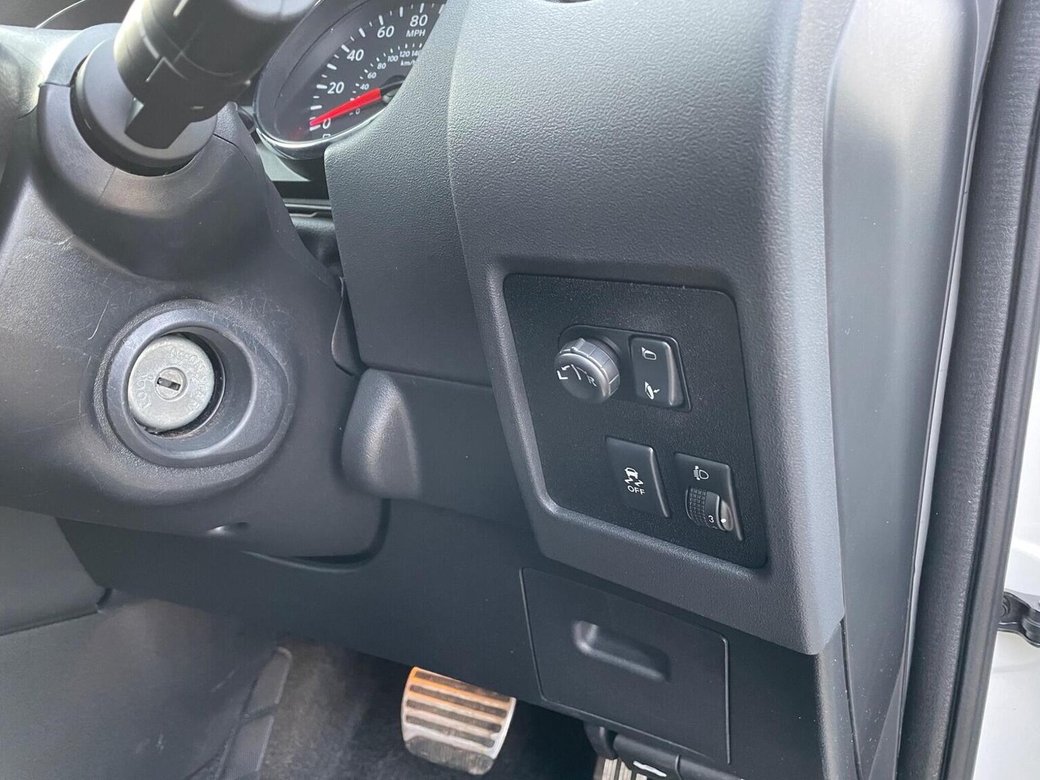 Used Nissan Qashqai 2012 for sale - 77049280: Photo 32