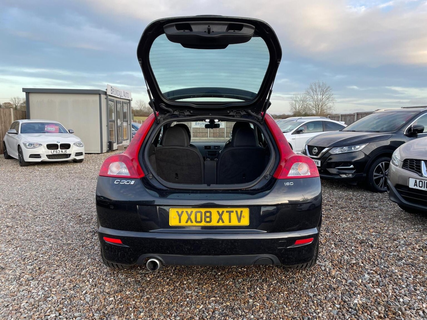 Used Volvo C30 2008 for sale - 76848688: Photo 6