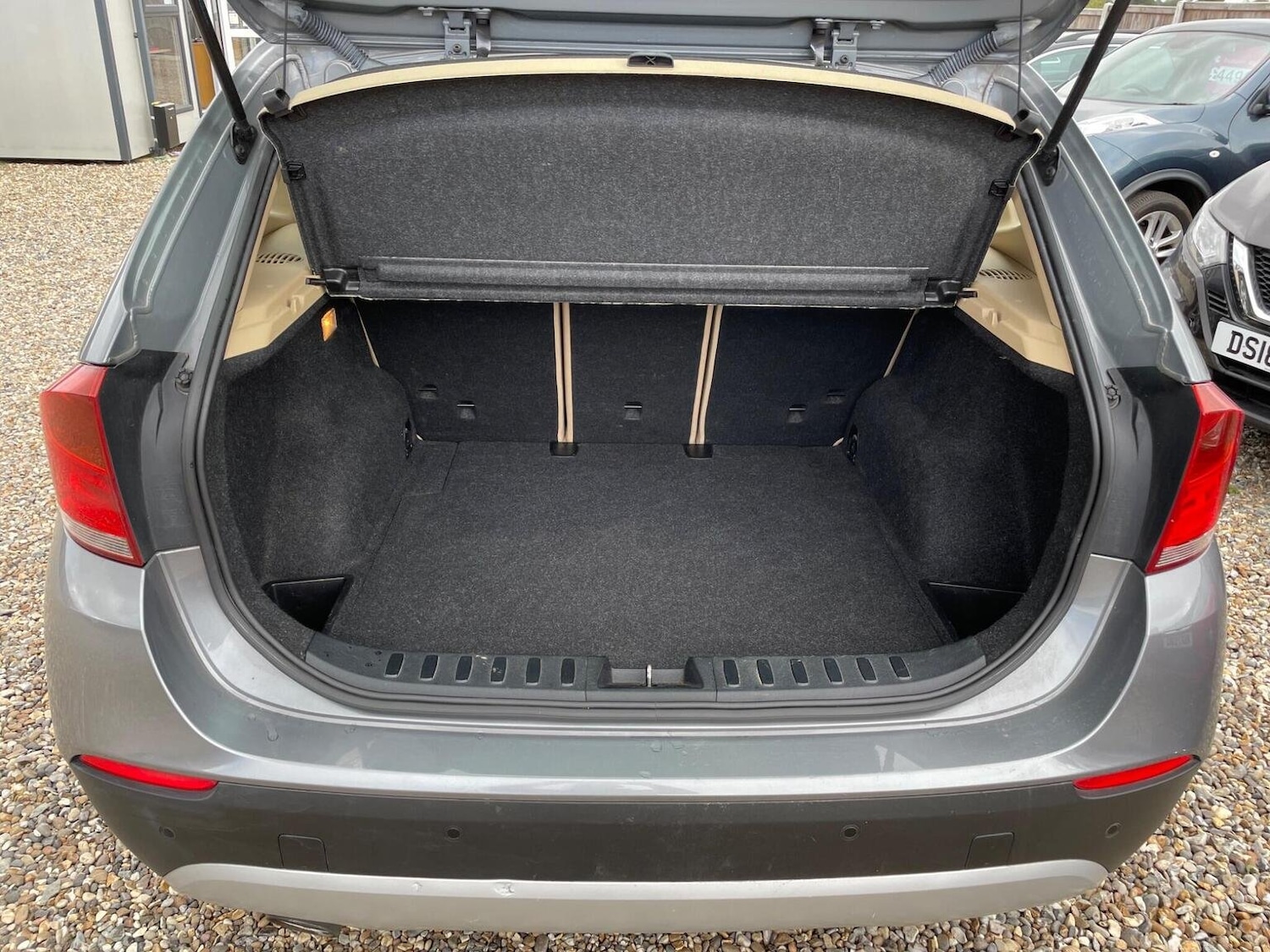 Vehicle 25