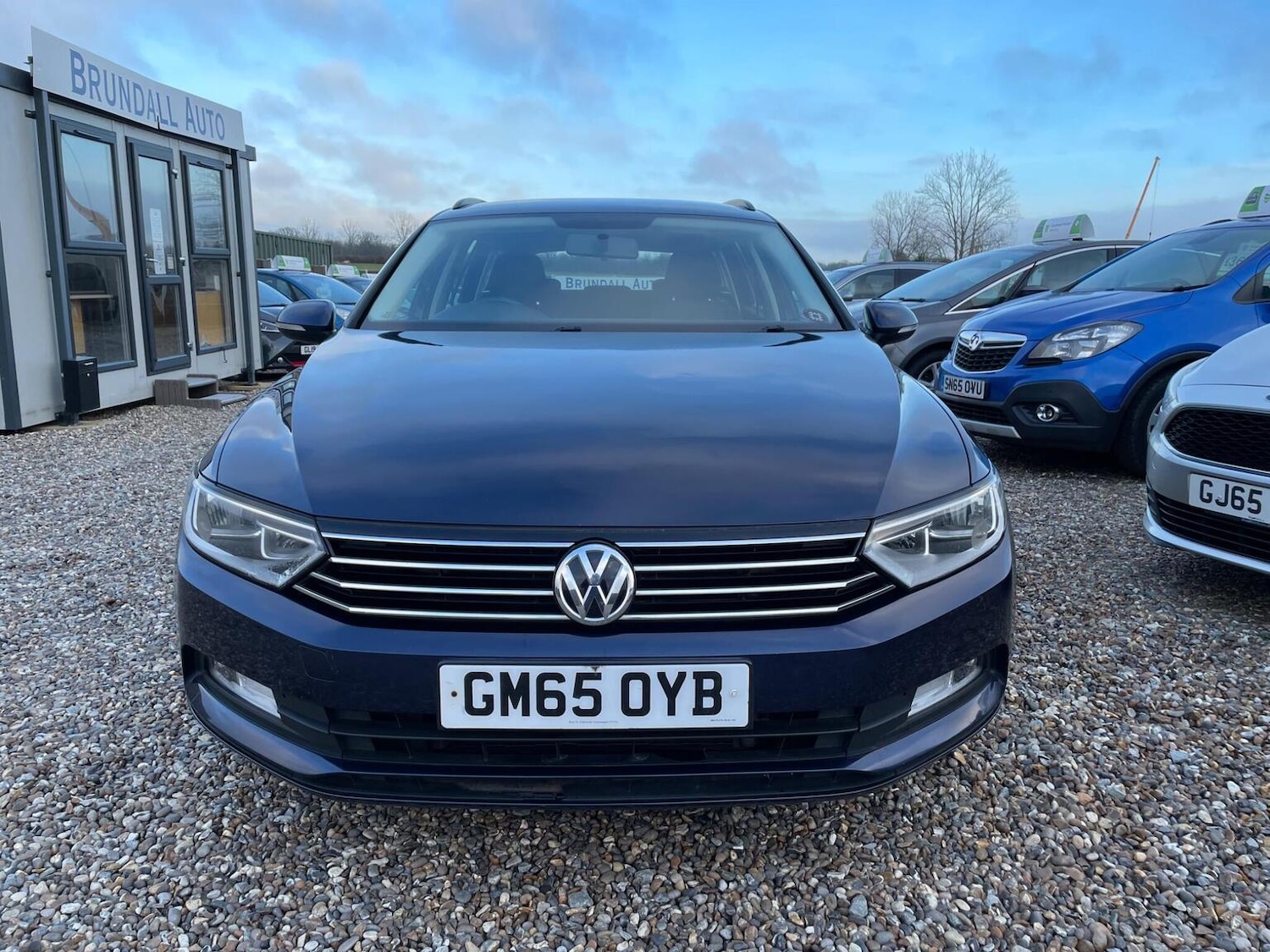 Used Volkswagen Passat 2015 for sale - 77453232: Photo 2
