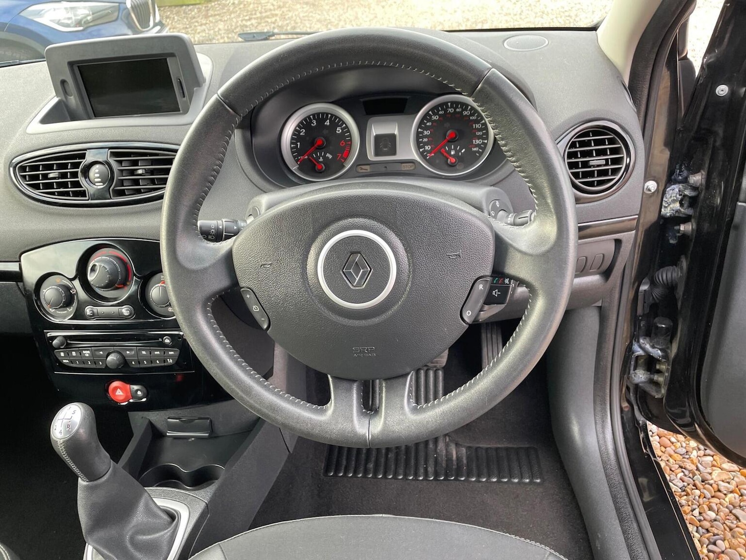 Used Renault Clio 2012 for sale - 77251225: Photo 24