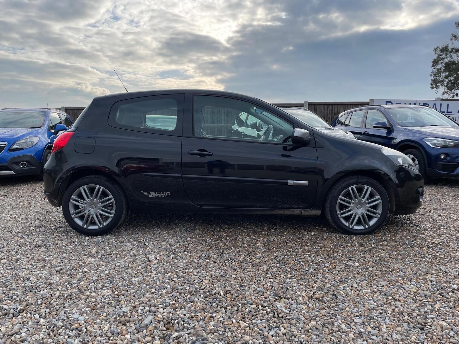 Used Renault Clio 2012 for sale - 77251225: Photo 8