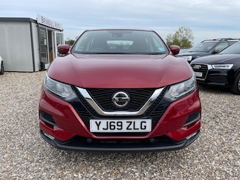 Used Nissan Qashqai 2020 for sale - 76134073: Photo 2