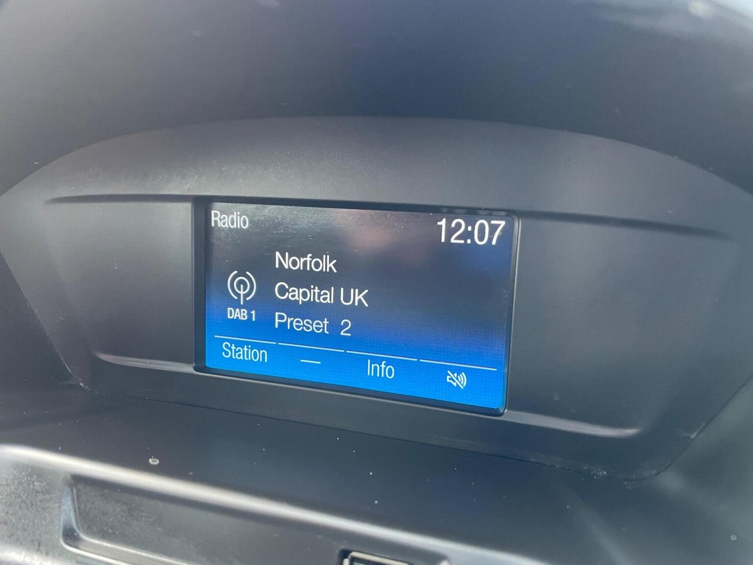 Used Ford Grand C-Max 2015 for sale - 77189217: Photo 18