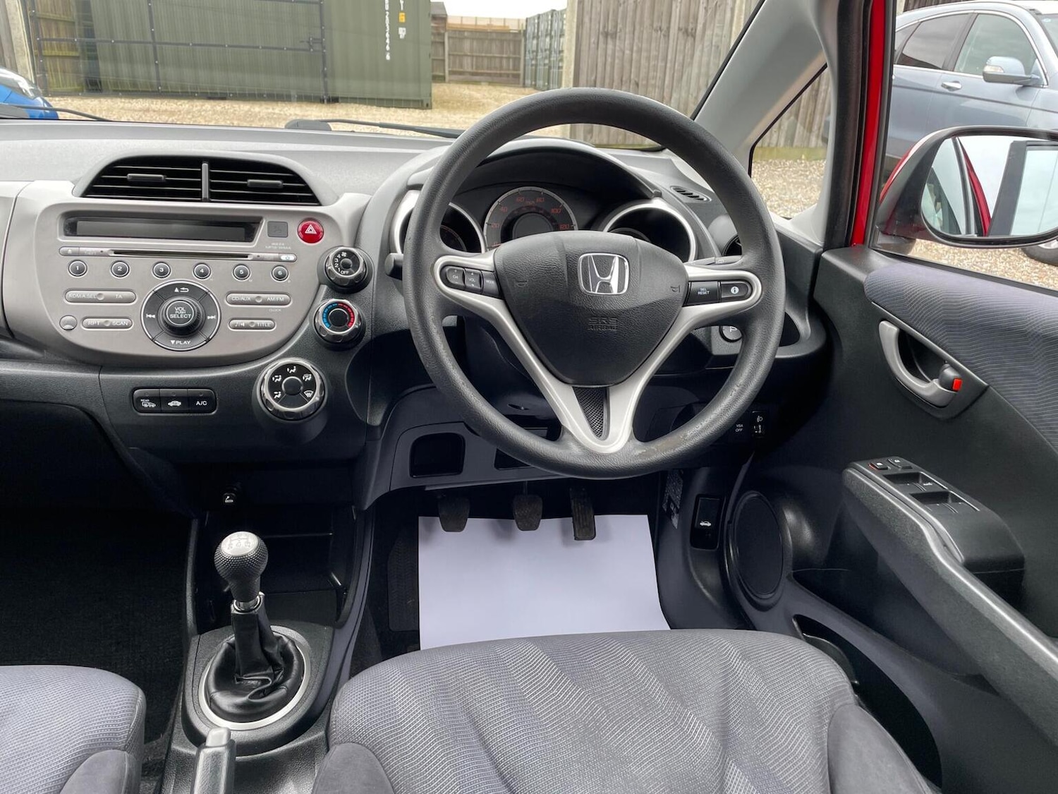 Used Honda Jazz 2010 for sale - 77622522: Photo 8