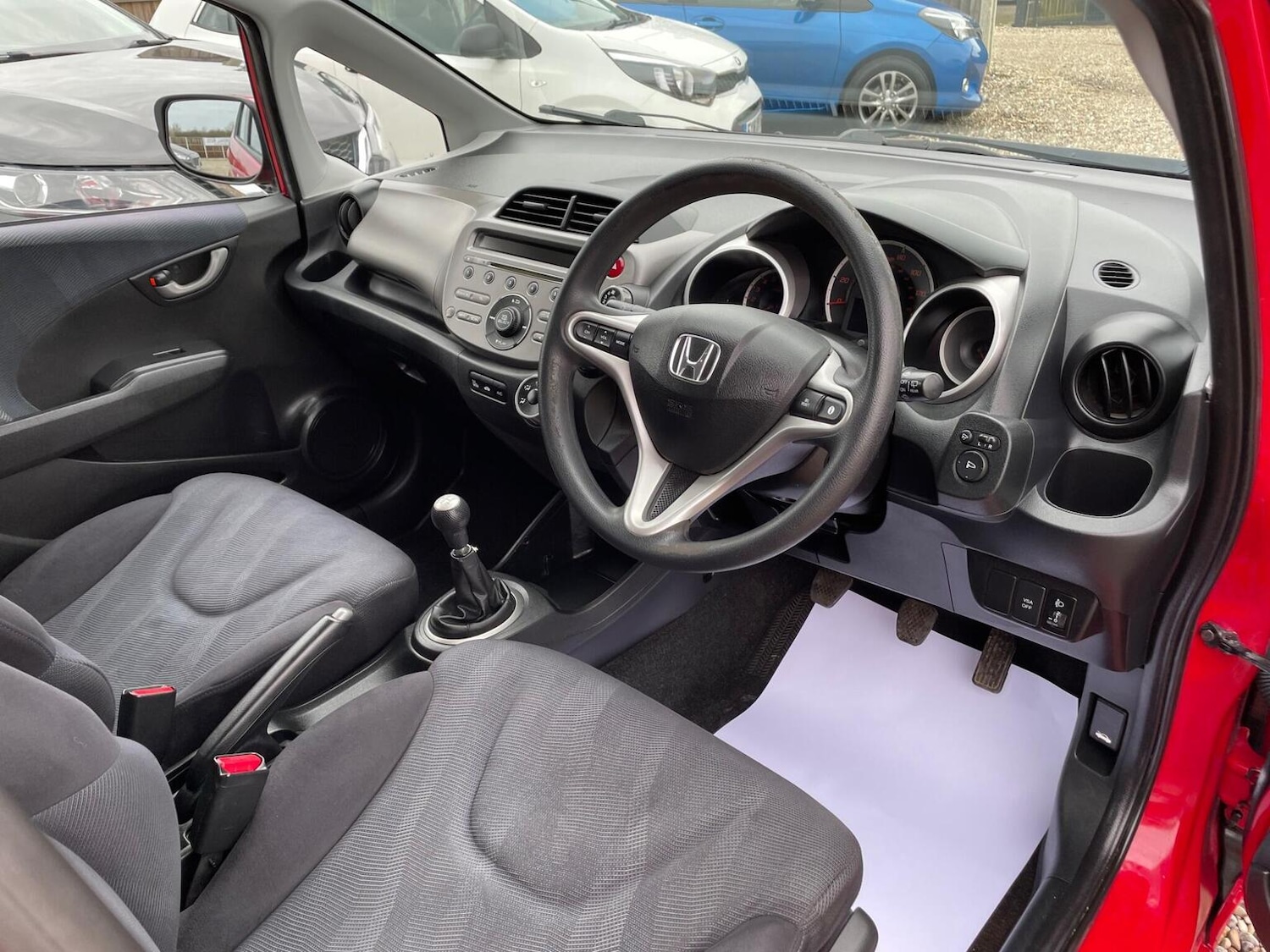 Used Honda Jazz 2010 for sale - 77622522: Photo 9