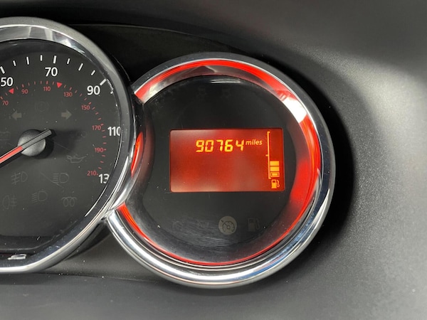 Used Dacia Sandero Stepway 2014 for sale - 76262978: Photo 25