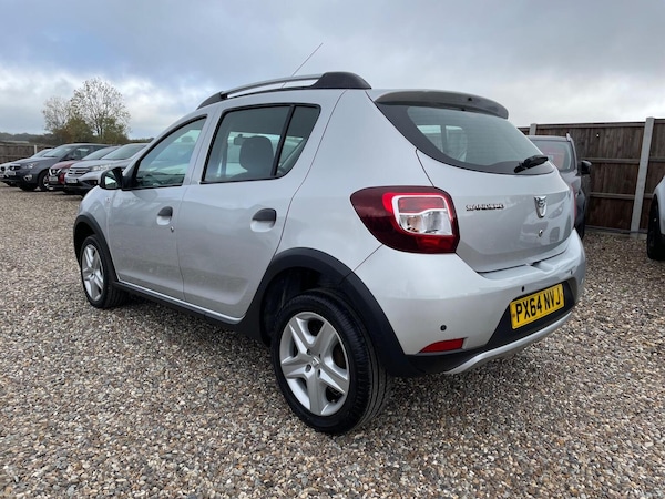 Used Dacia Sandero Stepway 2014 for sale - 76262978: Photo 4