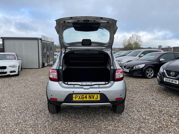 Used Dacia Sandero Stepway 2014 for sale - 76262978: Photo 7