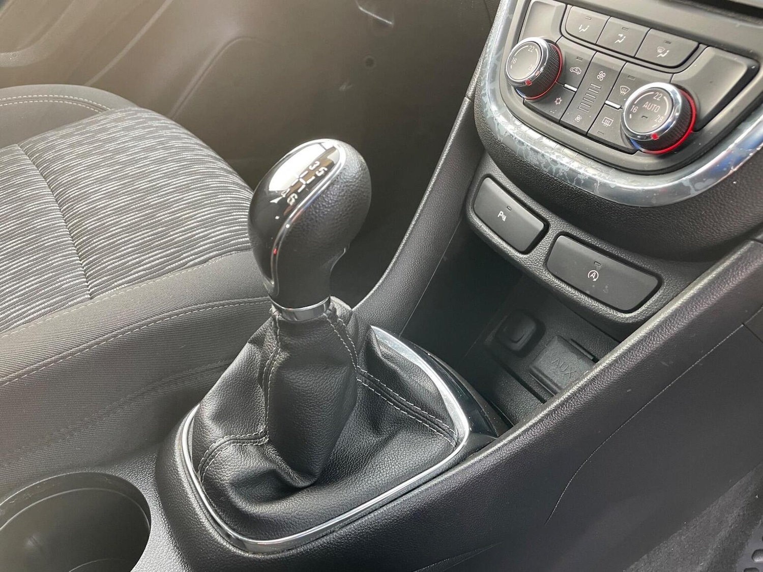 Used Vauxhall Mokka 2015 for sale - 77059788: Photo 10