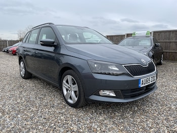 Used Skoda Fabia 2015 for sale - 78057058: Photo