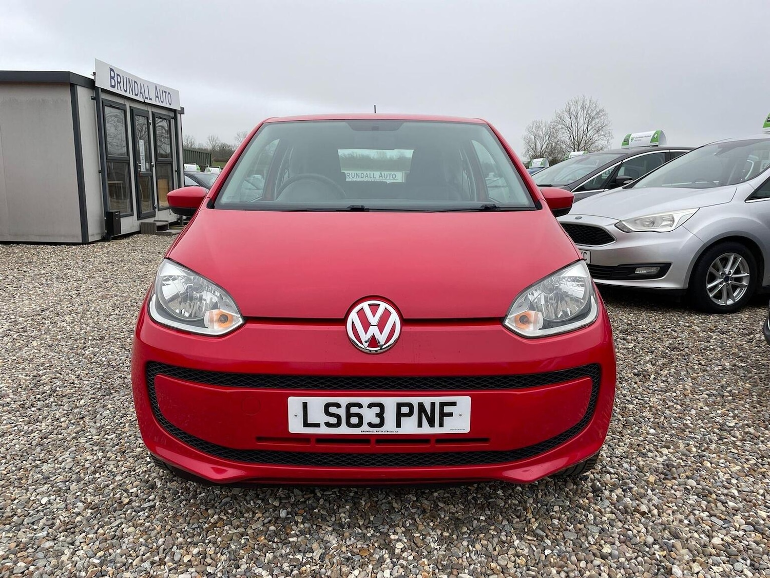 Used Volkswagen up! 2013 for sale - 77781675: Photo 2