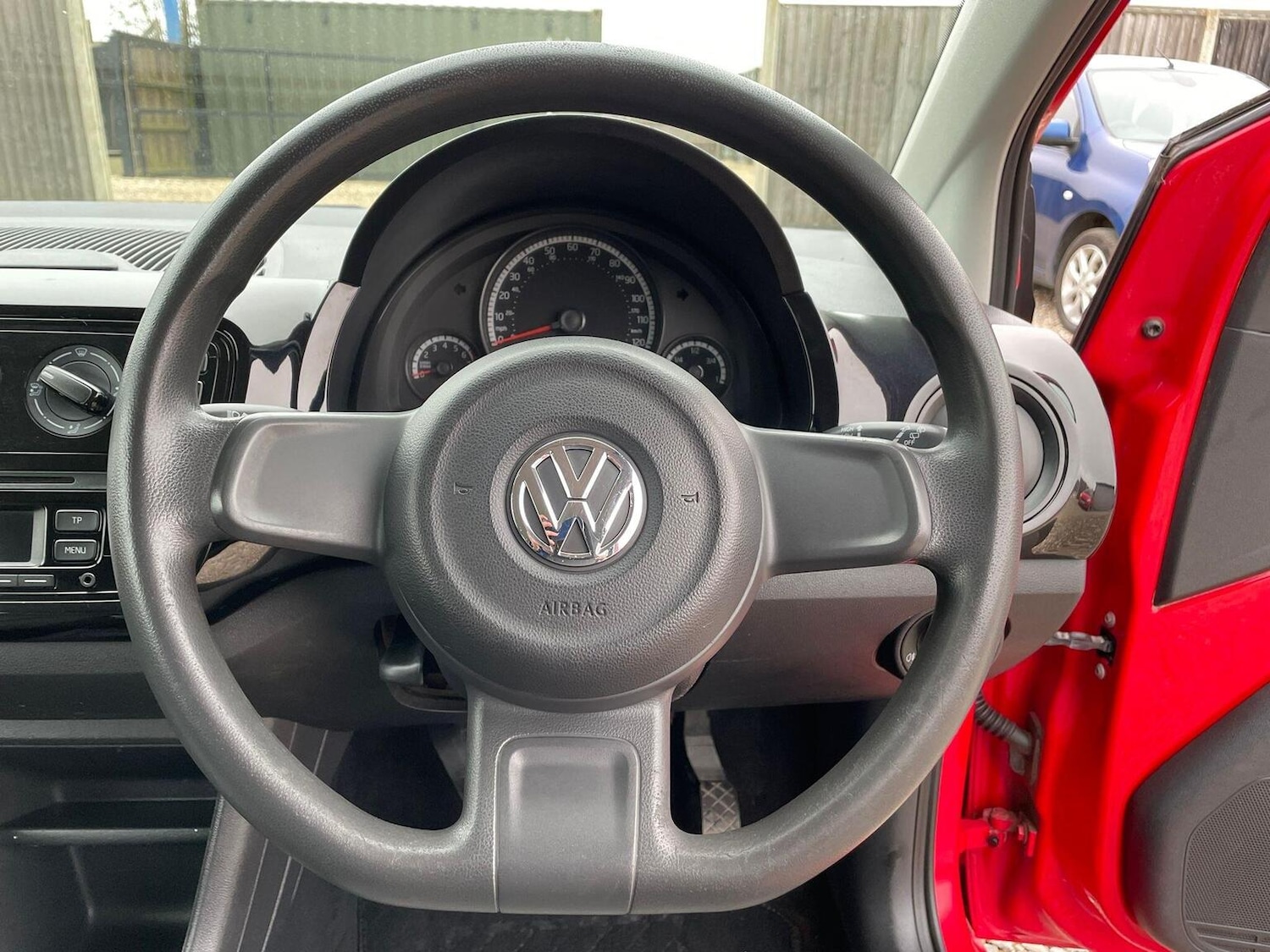 Used Volkswagen up! 2013 for sale - 77781675: Photo 23
