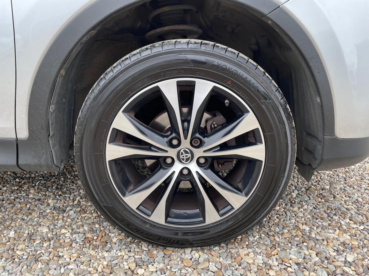 Used Toyota RAV4 2015 for sale - 76313984: Photo 12