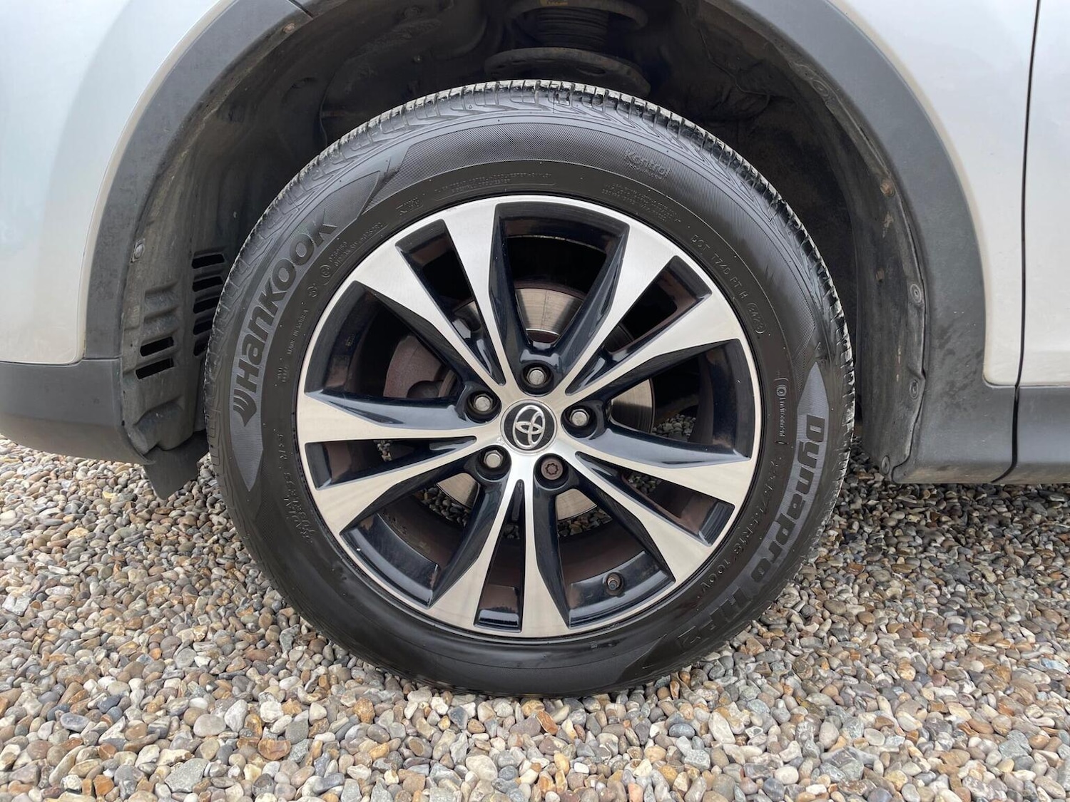 Used Toyota RAV4 2015 for sale - 76313984: Photo 15