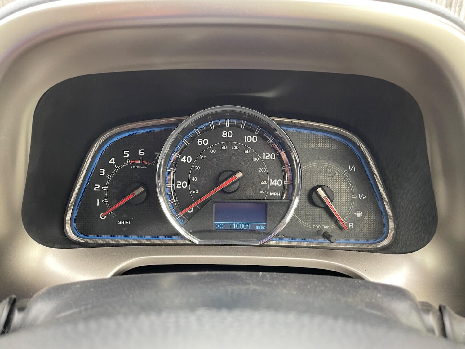 Used Toyota RAV4 2015 for sale - 76313984: Photo 19