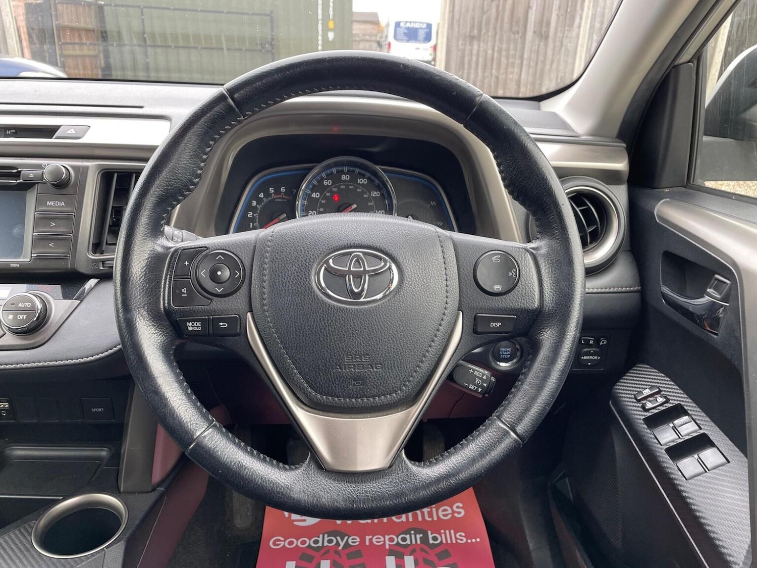 Used Toyota RAV4 2015 for sale - 76313984: Photo 21